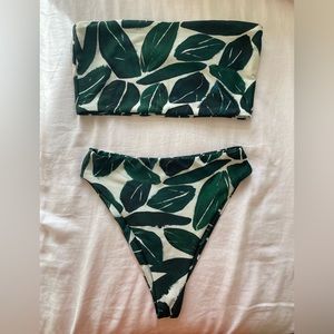 Bandeau tropical print bikini size Small